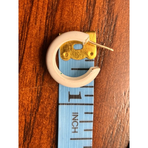 Vintage White Enamel Hoop Earrings! - Picture 9 of 9